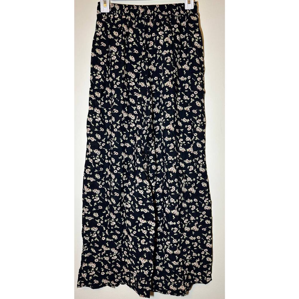 Vintage Woman's Wide Leg Street Wear Pants Size 6